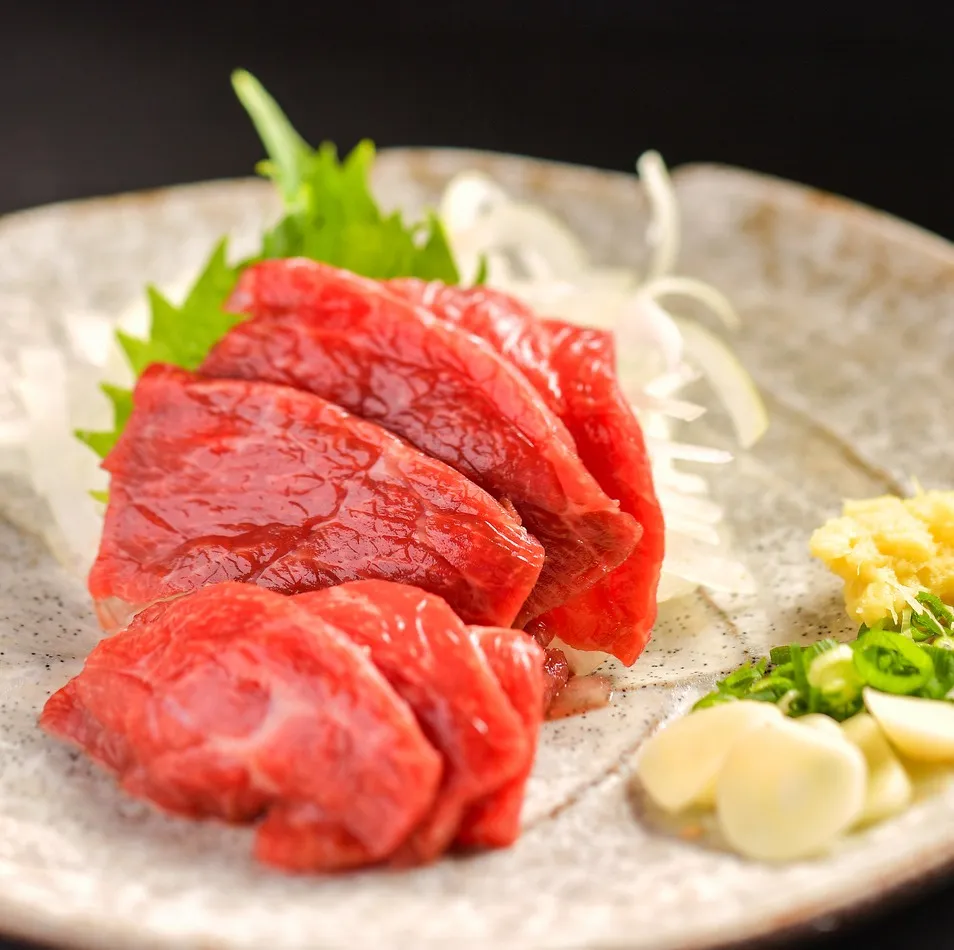 熊本県直送の新鮮な馬肉